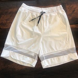 🍋 Lululemon shorts